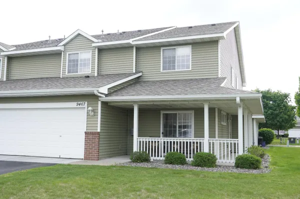 $282,900 | 9467 Golden Eagle Court, Monticello, MN 55362