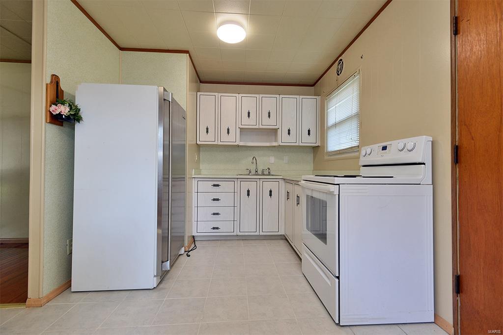 4658 Heege Road St. Louis, MO 63123 - Photo 14 of 32 Gallery Image 14