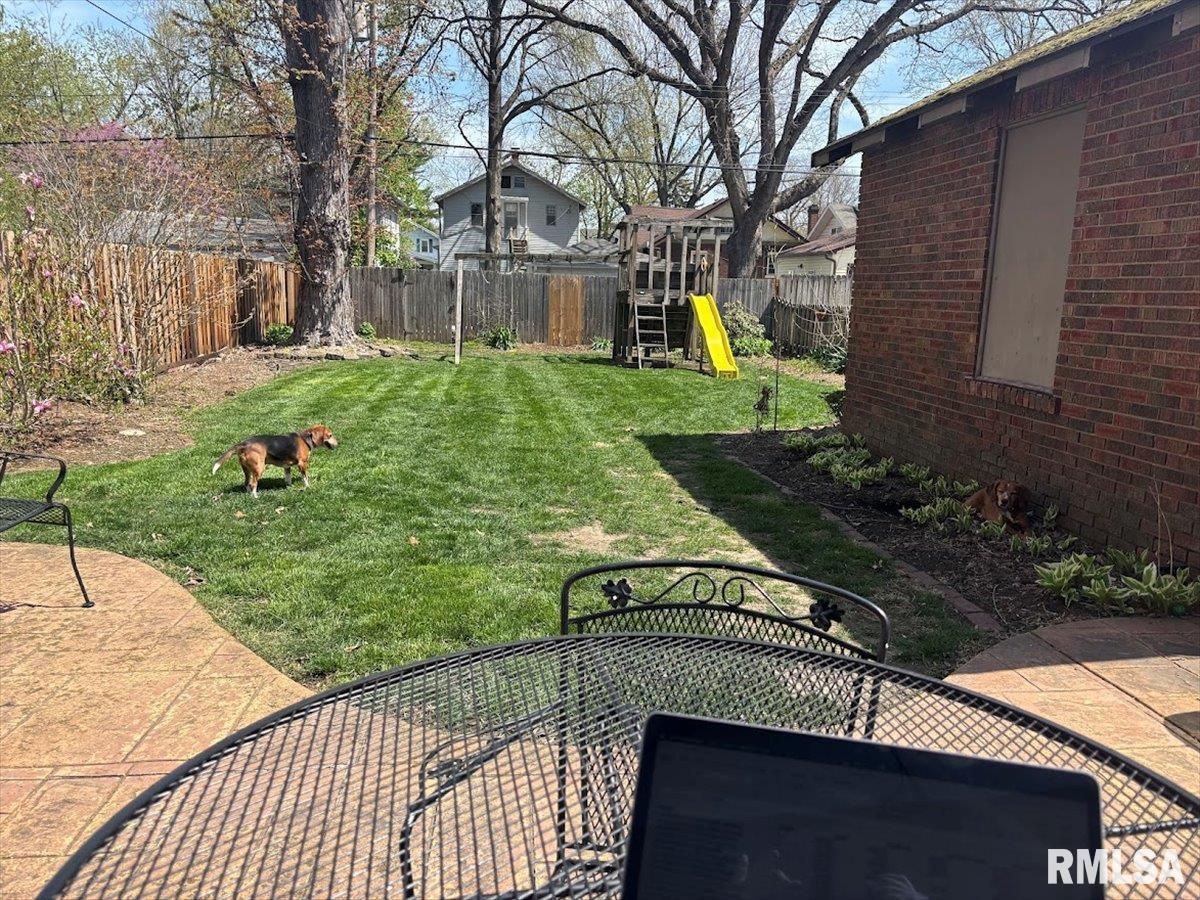 1418 South Douglas Avenue Springfield, IL 62704 - Photo 34 of 36