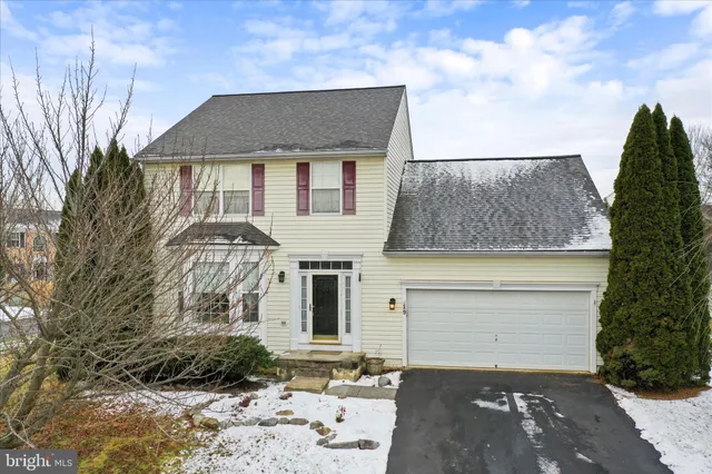 $435,000 | 19 Barrel Horse Drive, Charles Town, WV 25414