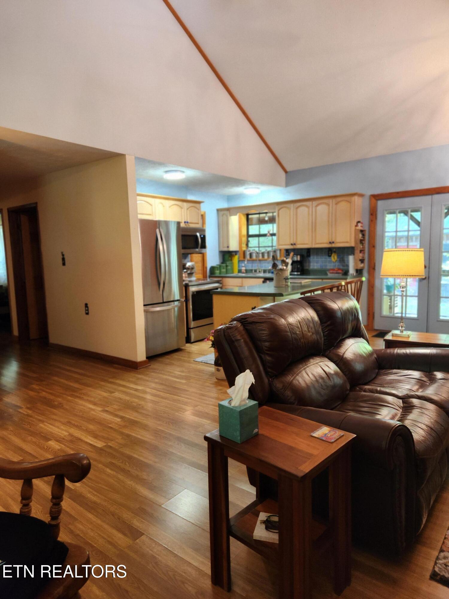 108 Gold Miners Road Tellico Plains, TN 37385 - Photo 13 of 35 Main room