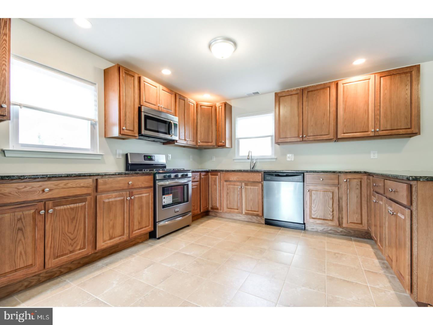 209 West Maple Avenue Lindenwold, NJ 08021 - Photo 5 of 13 Kitchen