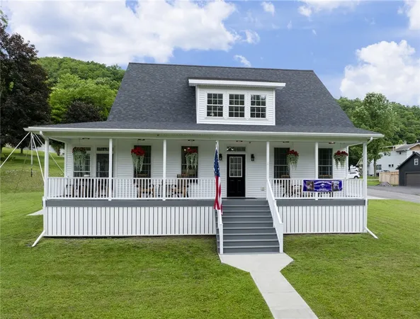 $515,000 | 60 Lake Street, Urbana, NY 14840