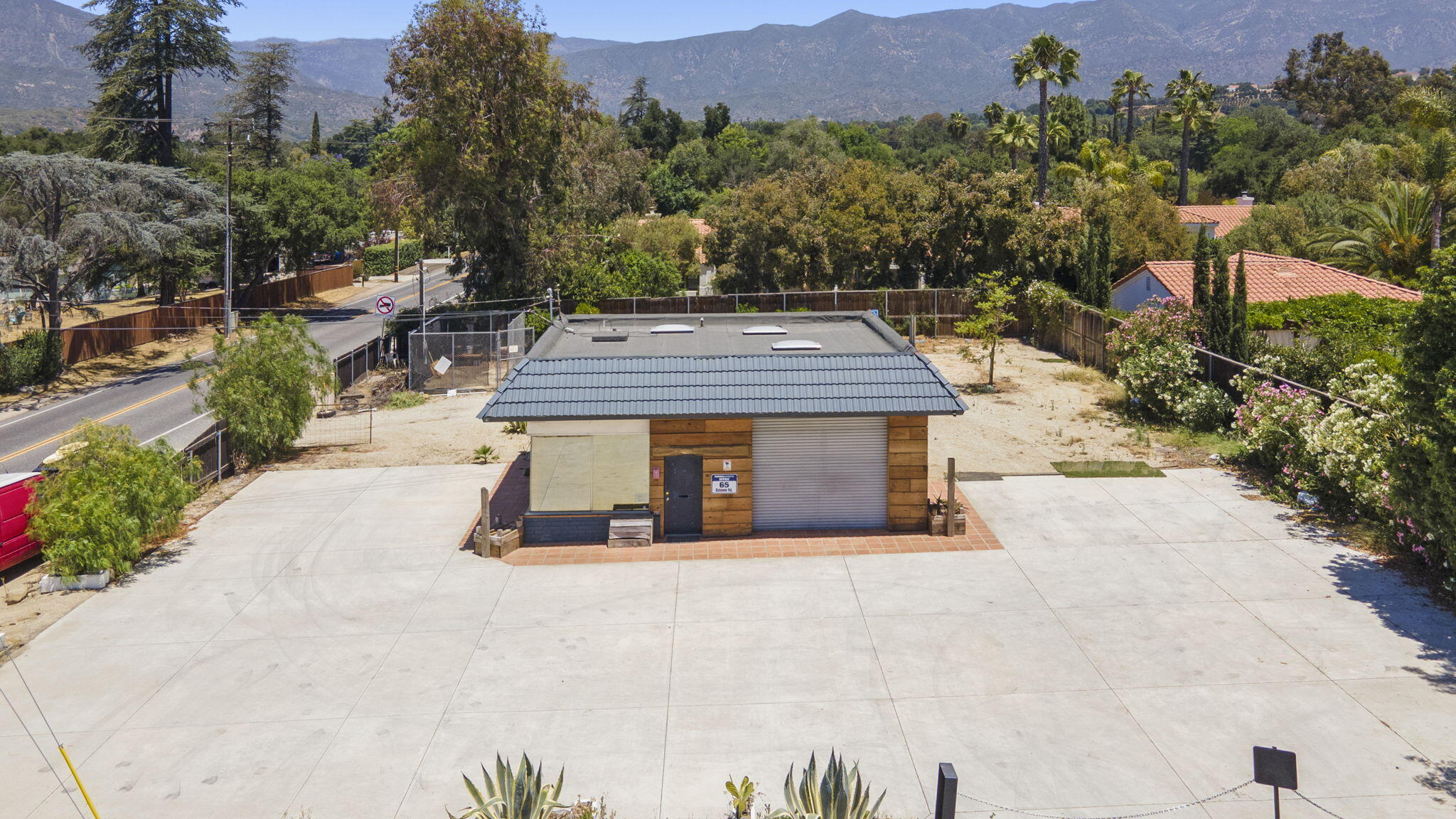 65 Baldwin Road Ojai, CA 93023 - Photo 5 of 11 an outdoor view with plants