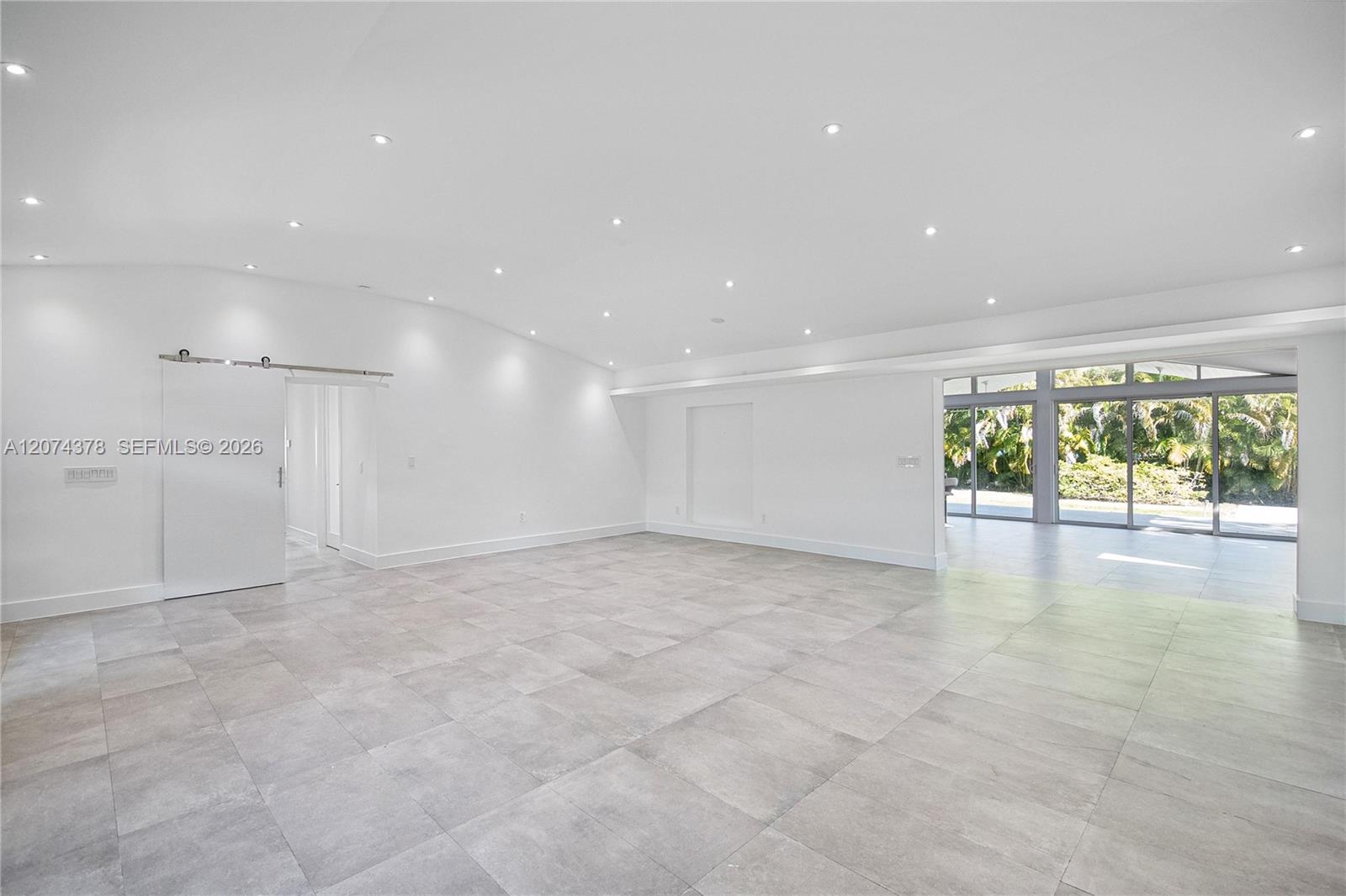 5801 Southwest 44th Terrace Miami, FL 33155 - Photo 3 of 41 Gallery Image 3