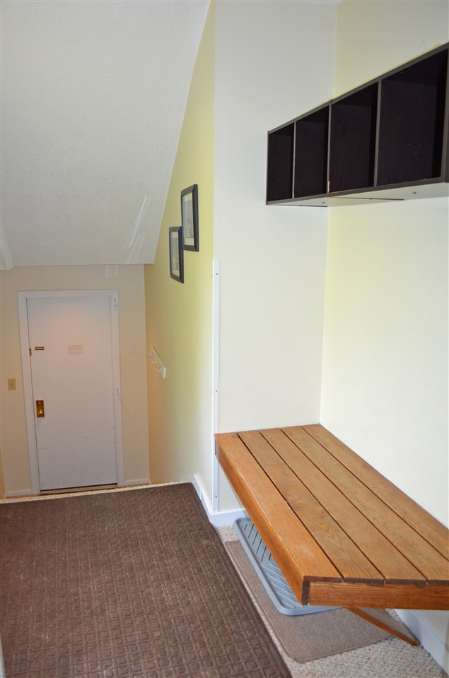 109 Okemo Ridge Road, Unit C210 Ludlow, VT 05149 - Photo 6 of 35 Gallery Image 6