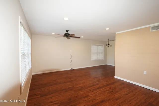 $2,400 | 49 Hastings Road, Manchester Township, NJ 08759