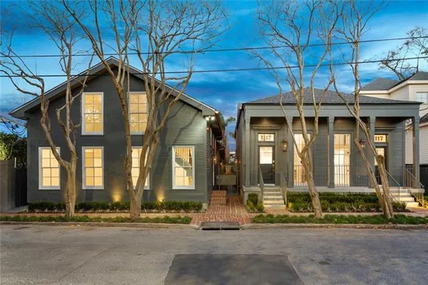 $2,000 | 1117 Ninth Street, Unit 104, New Orleans, LA 70115