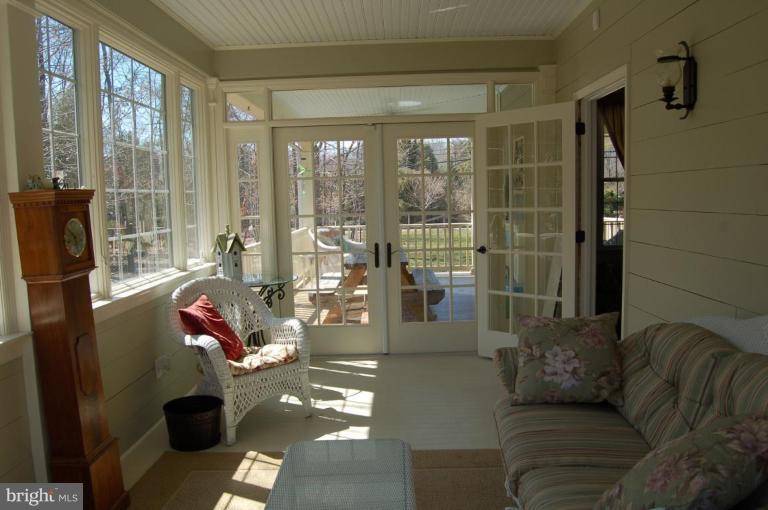 6017 Colchester Road Fairfax, VA 22030 - Photo 12 of 23 Solarium