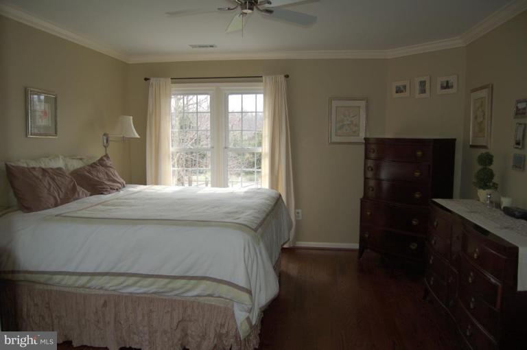 6017 Colchester Road Fairfax, VA 22030 - Photo 21 of 23 Master Bedroom