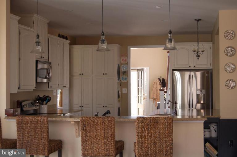 6017 Colchester Road Fairfax, VA 22030 - Photo 7 of 23 Kitchen #2