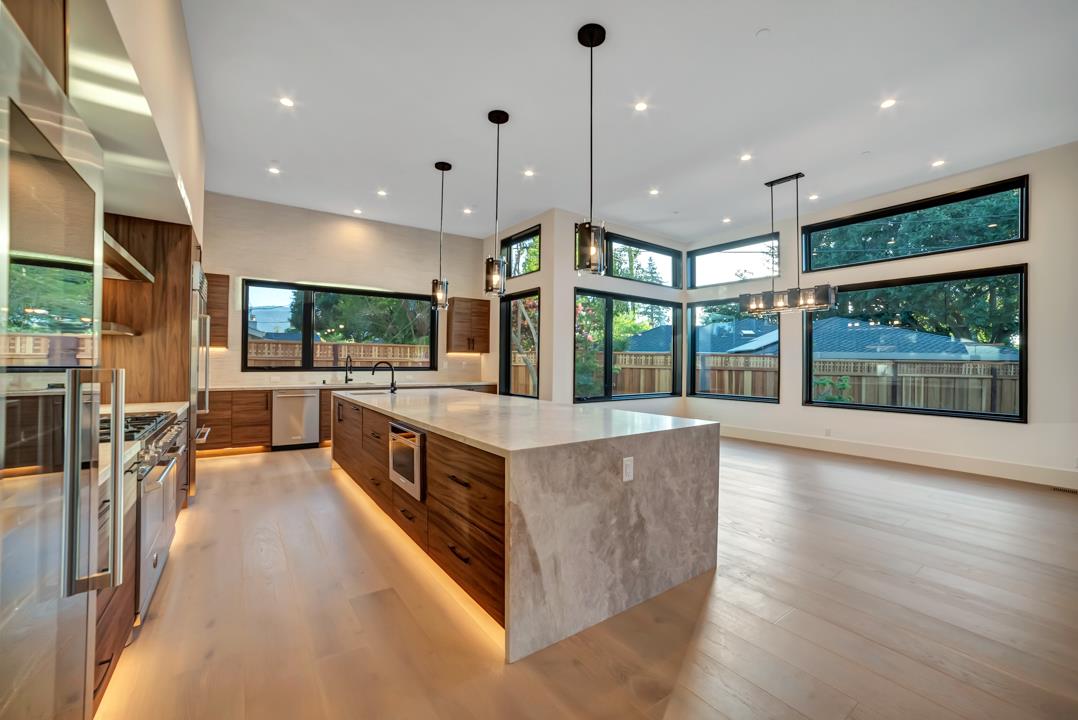 1686 Dalehurst Avenue Los Altos, CA 94024 - Photo 11 of 65 Gallery Image 11