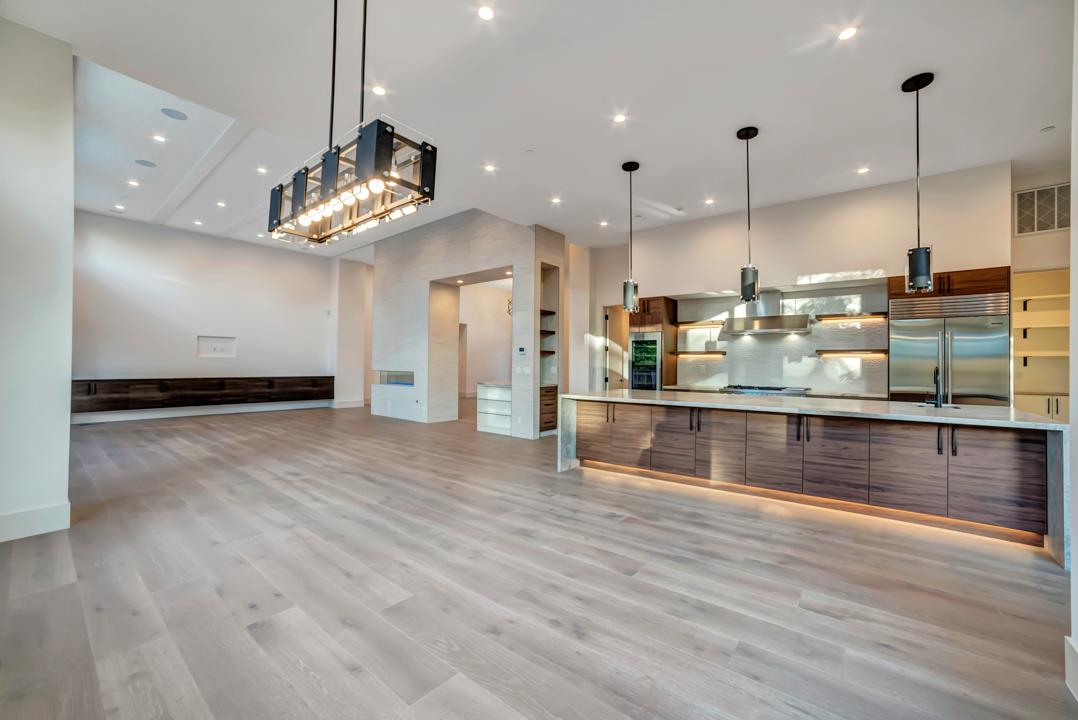 1686 Dalehurst Avenue Los Altos, CA 94024 - Photo 12 of 65 Gallery Image 12
