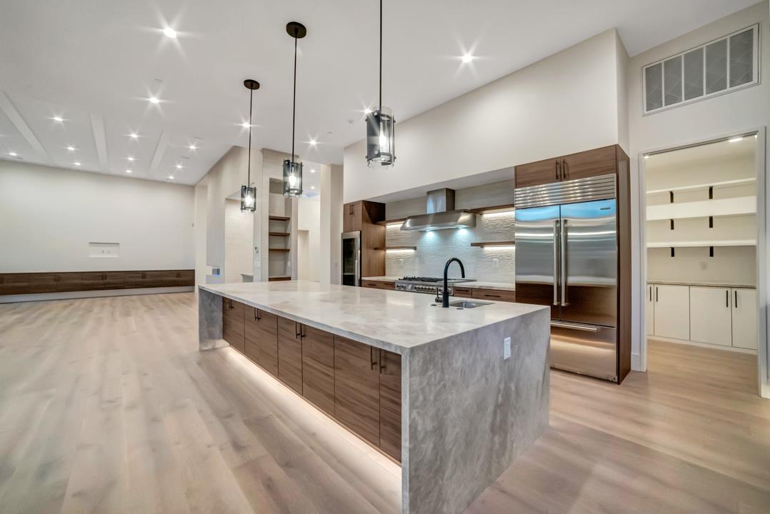 1686 Dalehurst Avenue Los Altos, CA 94024 - Photo 14 of 65 Gallery Image 14