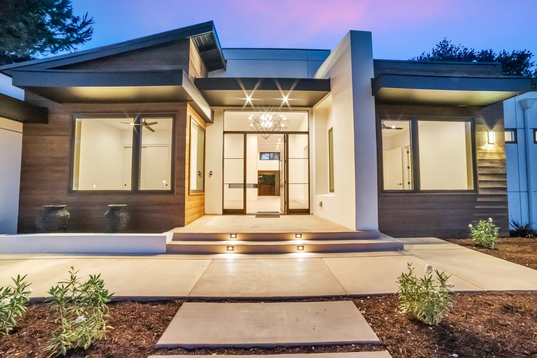 1686 Dalehurst Avenue Los Altos, CA 94024 - Photo 2 of 65 Gallery Image 2