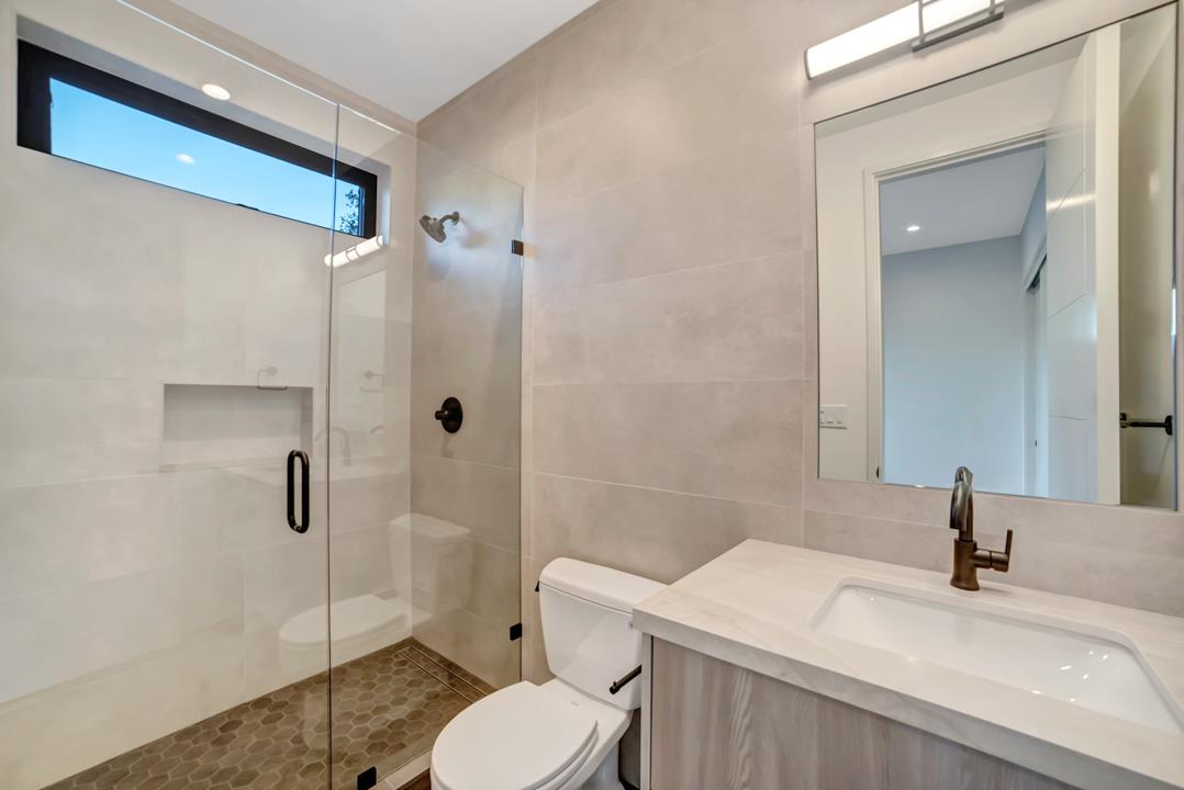 1686 Dalehurst Avenue Los Altos, CA 94024 - Photo 39 of 65 Gallery Image 39