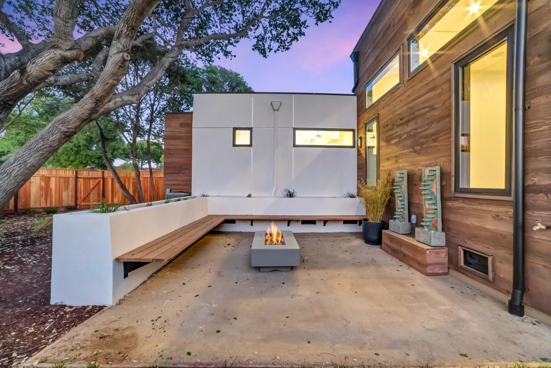 1686 Dalehurst Avenue Los Altos, CA 94024 - Photo 48 of 65 Gallery Image 48