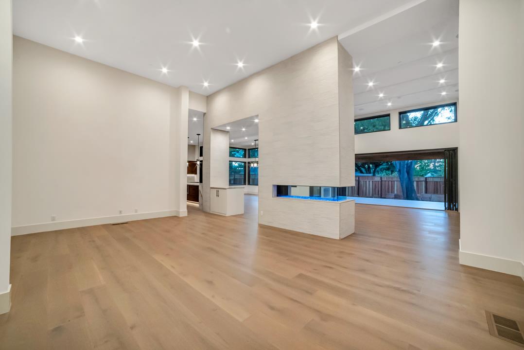1686 Dalehurst Avenue Los Altos, CA 94024 - Photo 5 of 65 Gallery Image 5