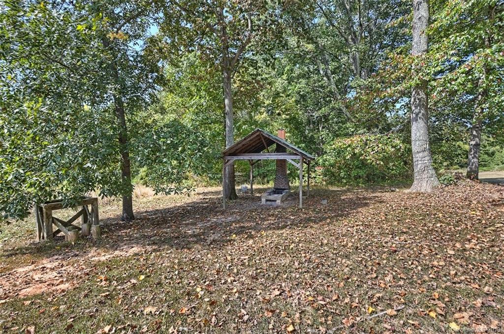 4945 Burris Road Denver, NC 28037 - Photo 28 of 33 Gallery Image 28