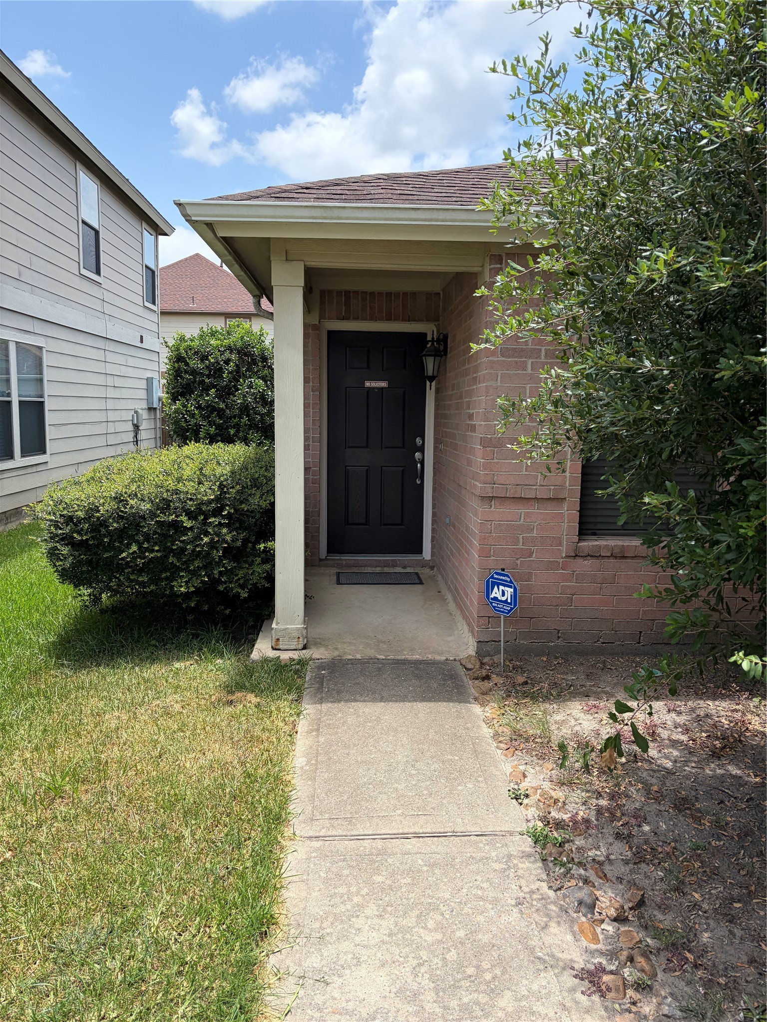 3015 Rustling Chestnut Street Spring, TX 77389 - Photo 2 of 6