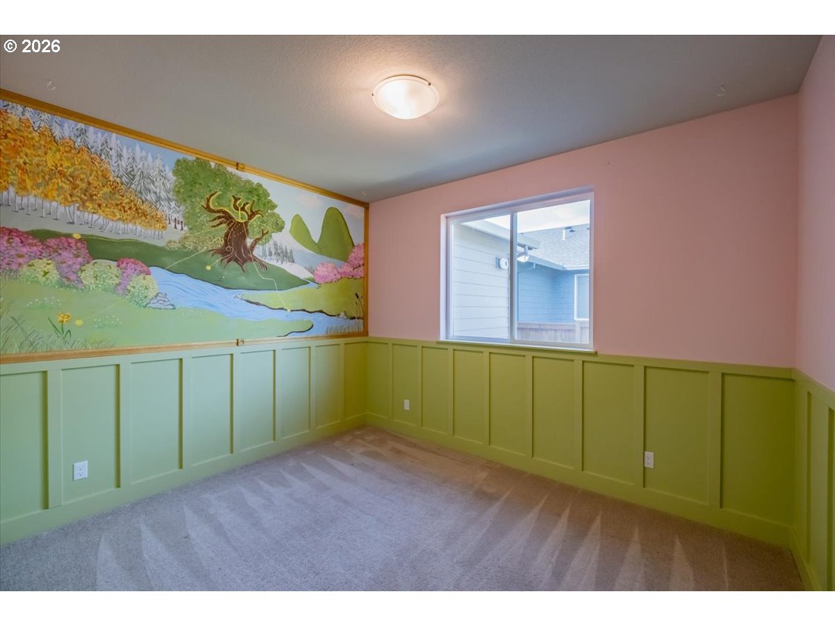 315 Cypress Street Mount Angel, OR 97362 - Photo 33 of 43