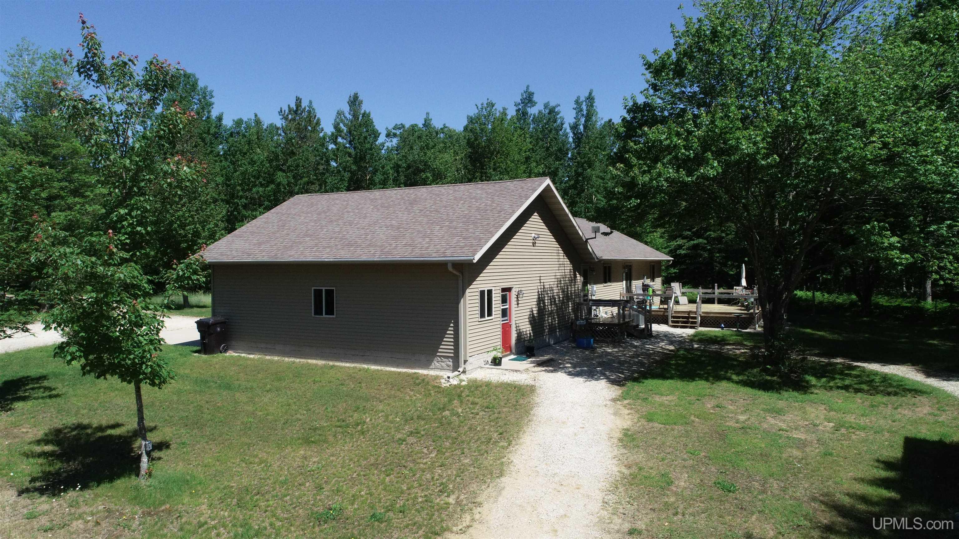1686 S Flodin Road Manistique, MI 49854 - Photo 16 of 92 Gallery Image 16