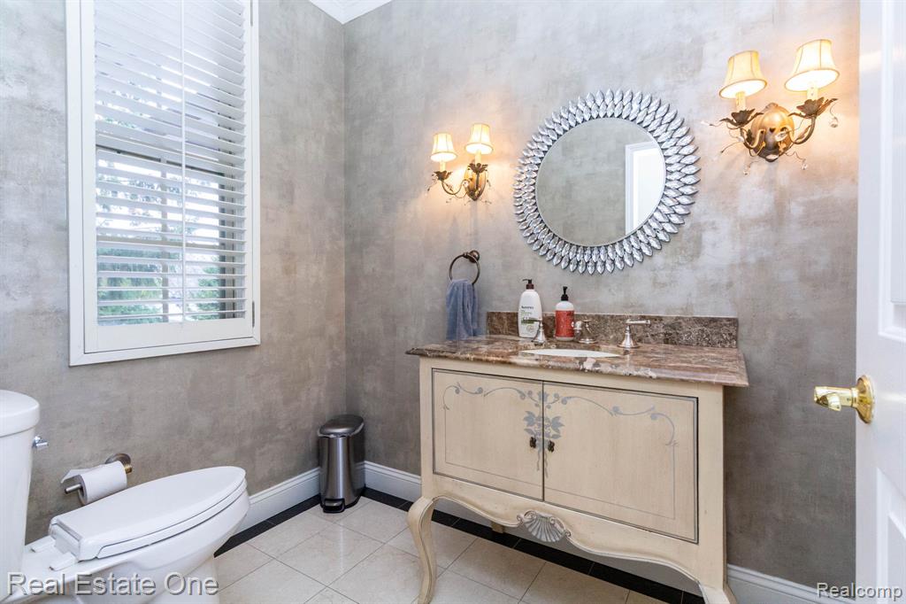 3585 Windingbrook Circle, Unit 89 Rochester Hills, MI 48309 - Photo 25 of 59 Gallery Image 25