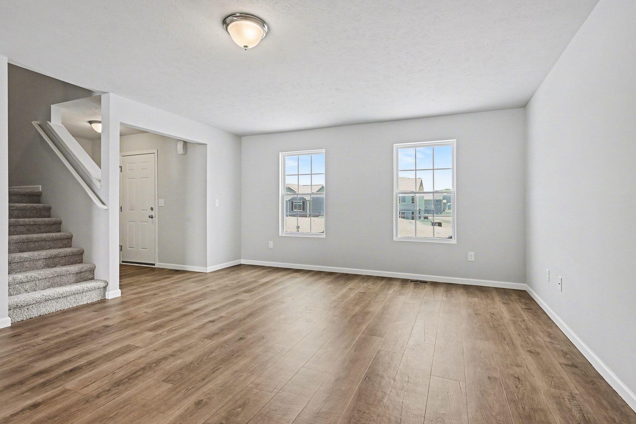 58640 Swenson Street Mattawan, MI 49071 - Photo 2 of 30 CDF105-i1830-Great Room