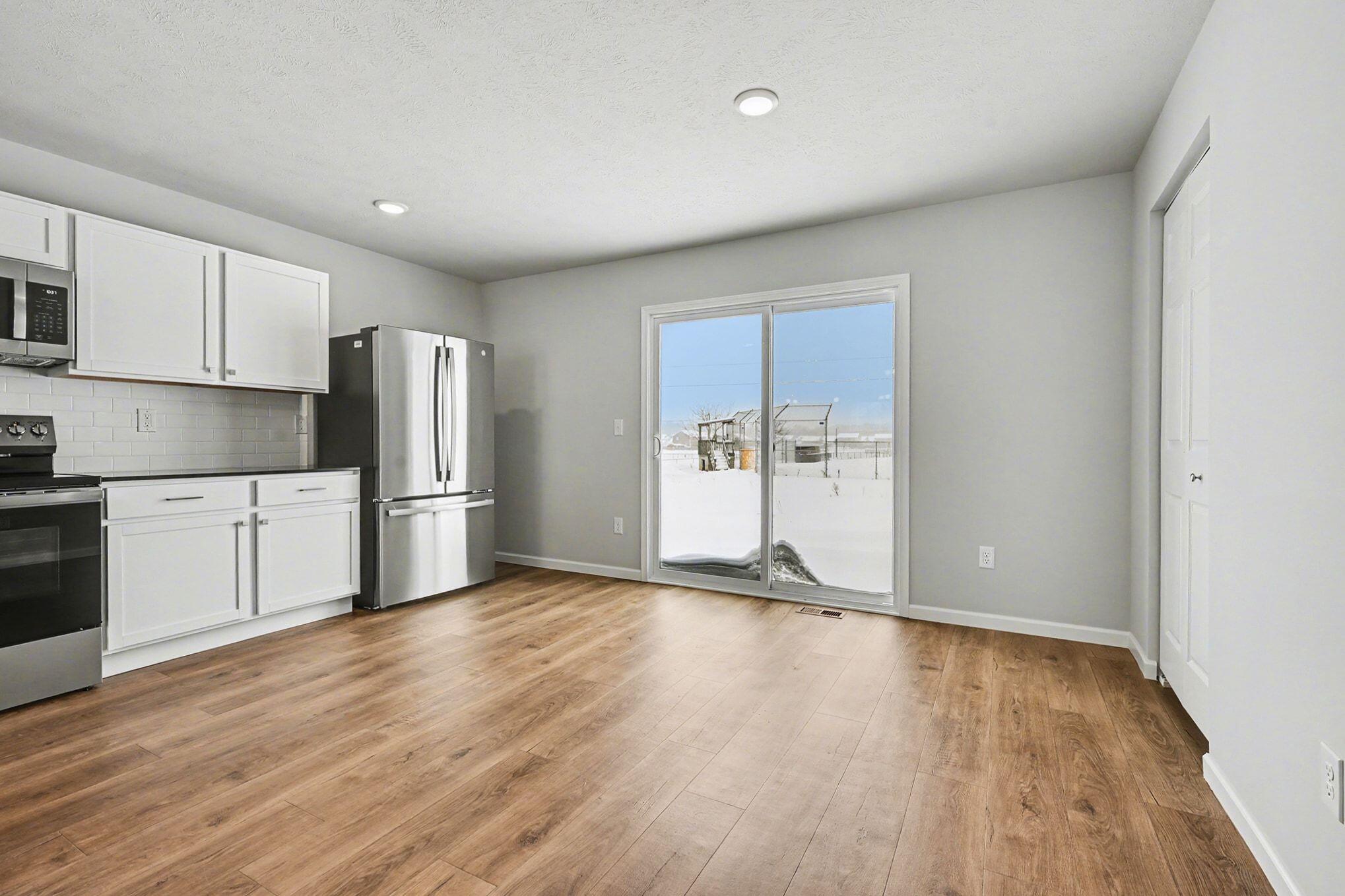 58640 Swenson Street Mattawan, MI 49071 - Photo 4 of 30 CDF105-i1830-Nook