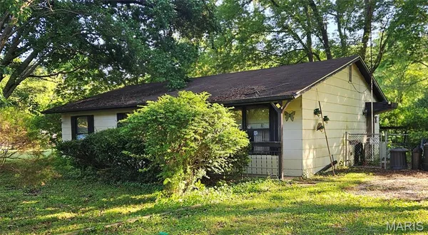 $105,000 | 6001 Country Creek Drive, House Springs, MO 63051