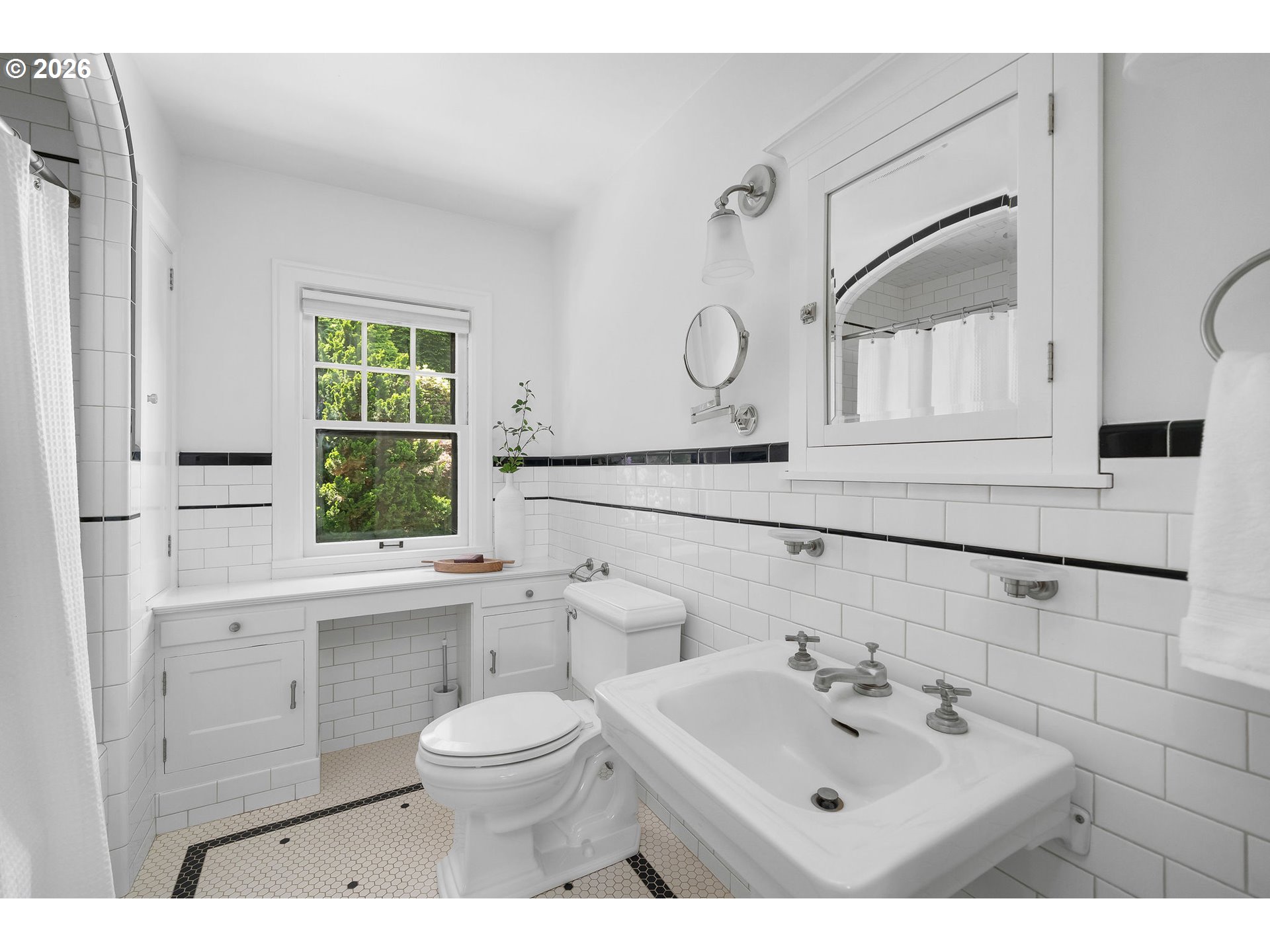 2668 Northwest Cornell Road Portland, OR 97210 - Photo 29 of 48 Attached Bathroom #1