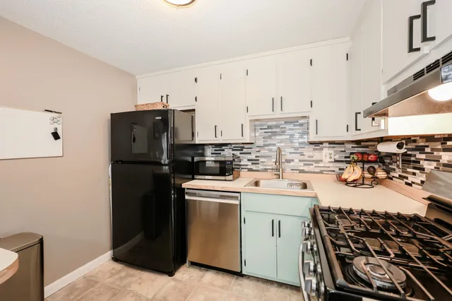 $290,000 | 344 Elm Street, Unit 14, Milford, NH 03055