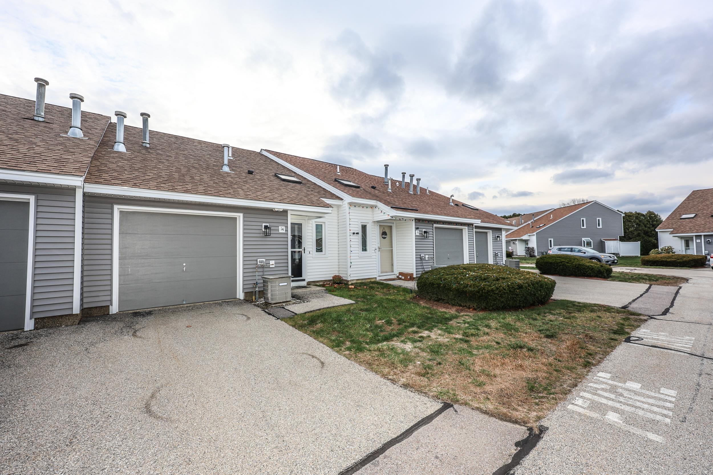 344 Elm Street, Unit 14 Milford, NH 03055 - Photo 4 of 39