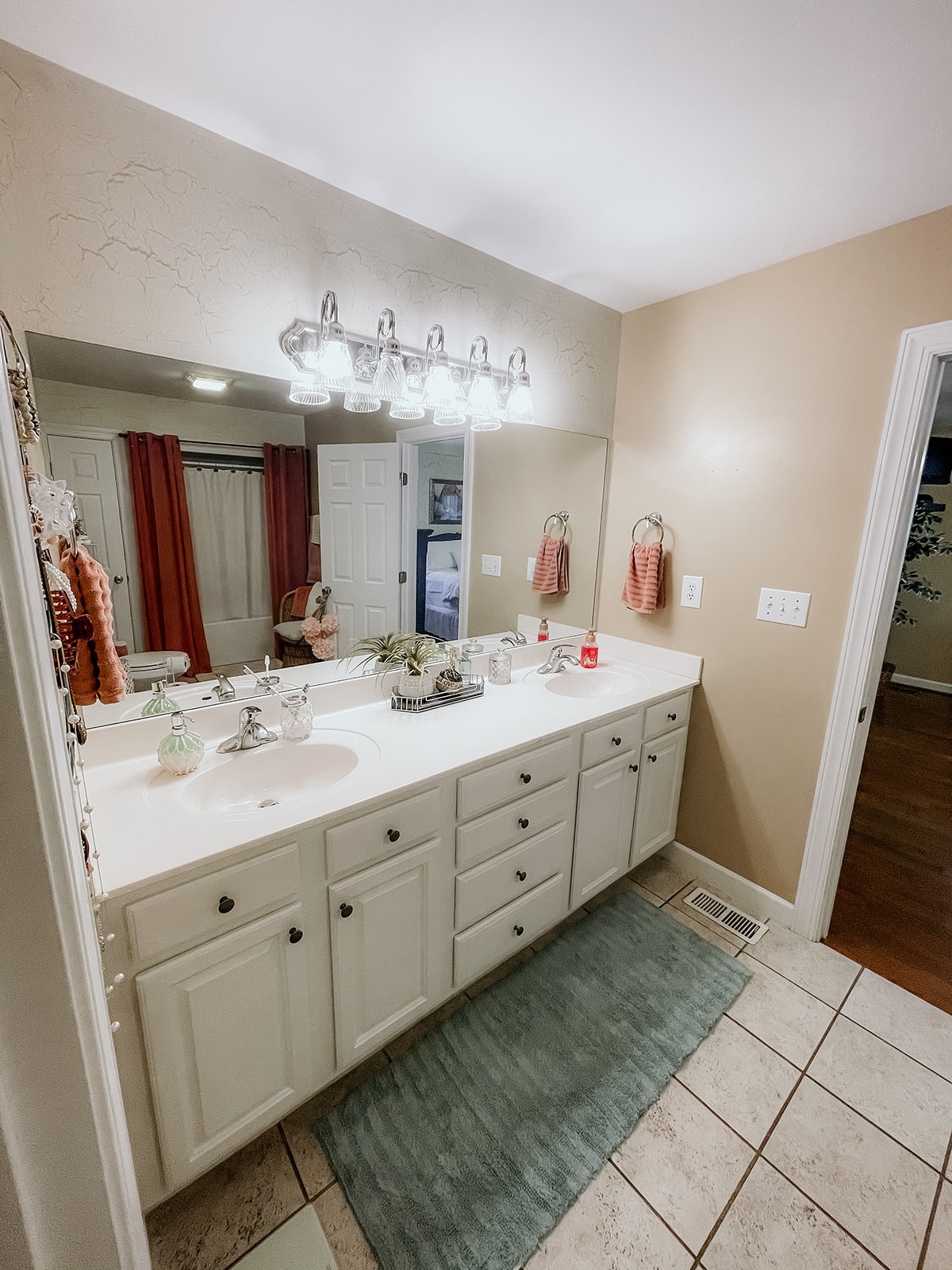 6713 Pilot Lane Lyles, TN 37098 - Photo 19 of 20 a bathroom with a double vanity sink mirror and