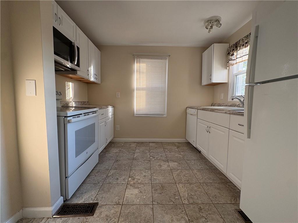314 Fort Couch Road Pittsburgh, PA 15241 - Photo 3 of 15