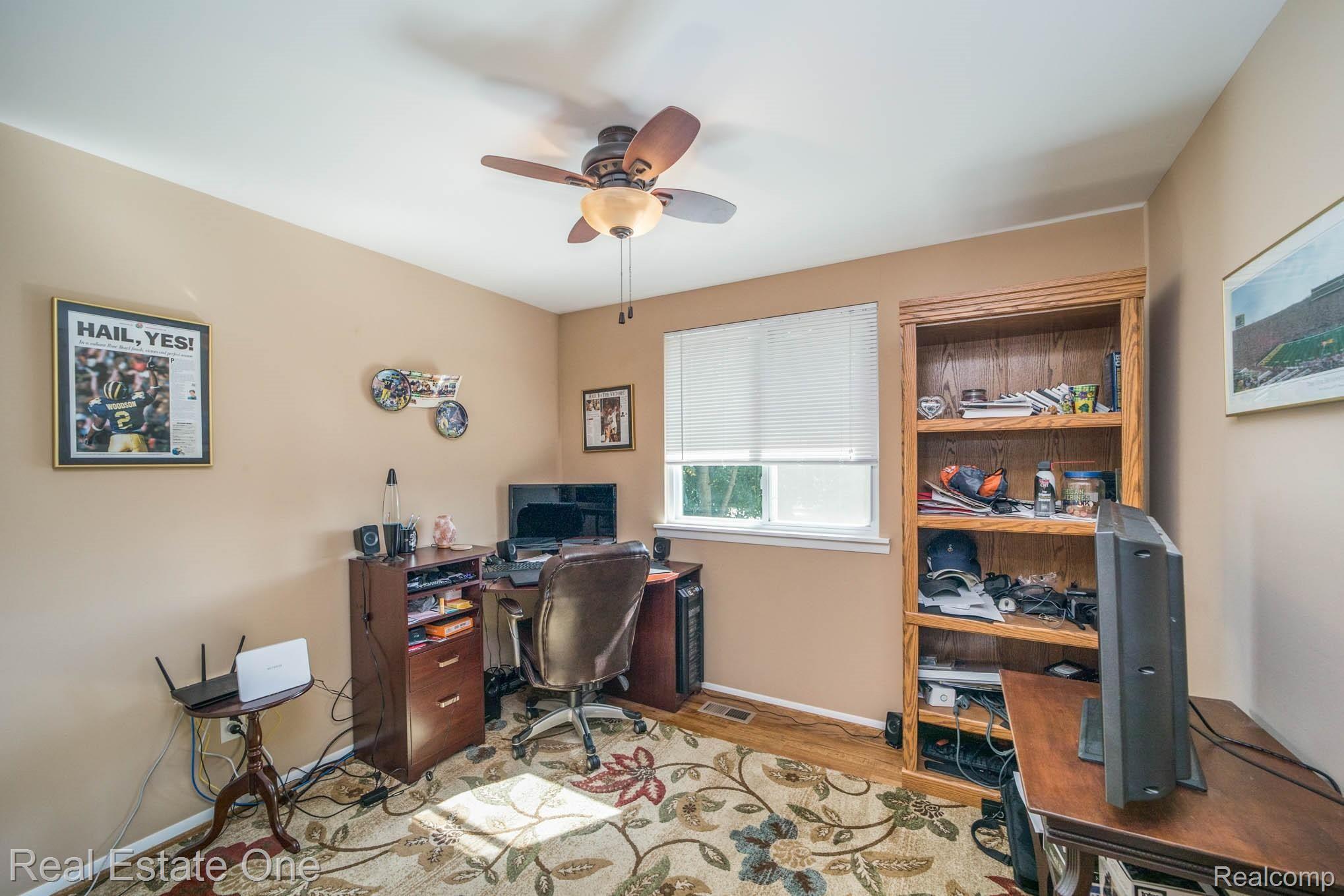 2922 Starr Road Royal Oak, MI 48073 - Photo 14 of 23 017A0764.jpg