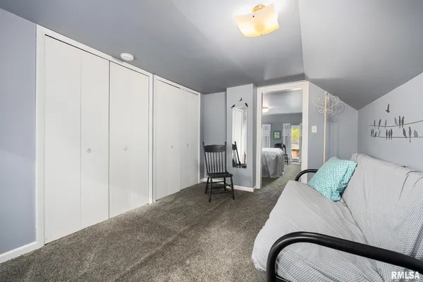 $210,000 | 110 North Elm Street, Washington, IL 61571