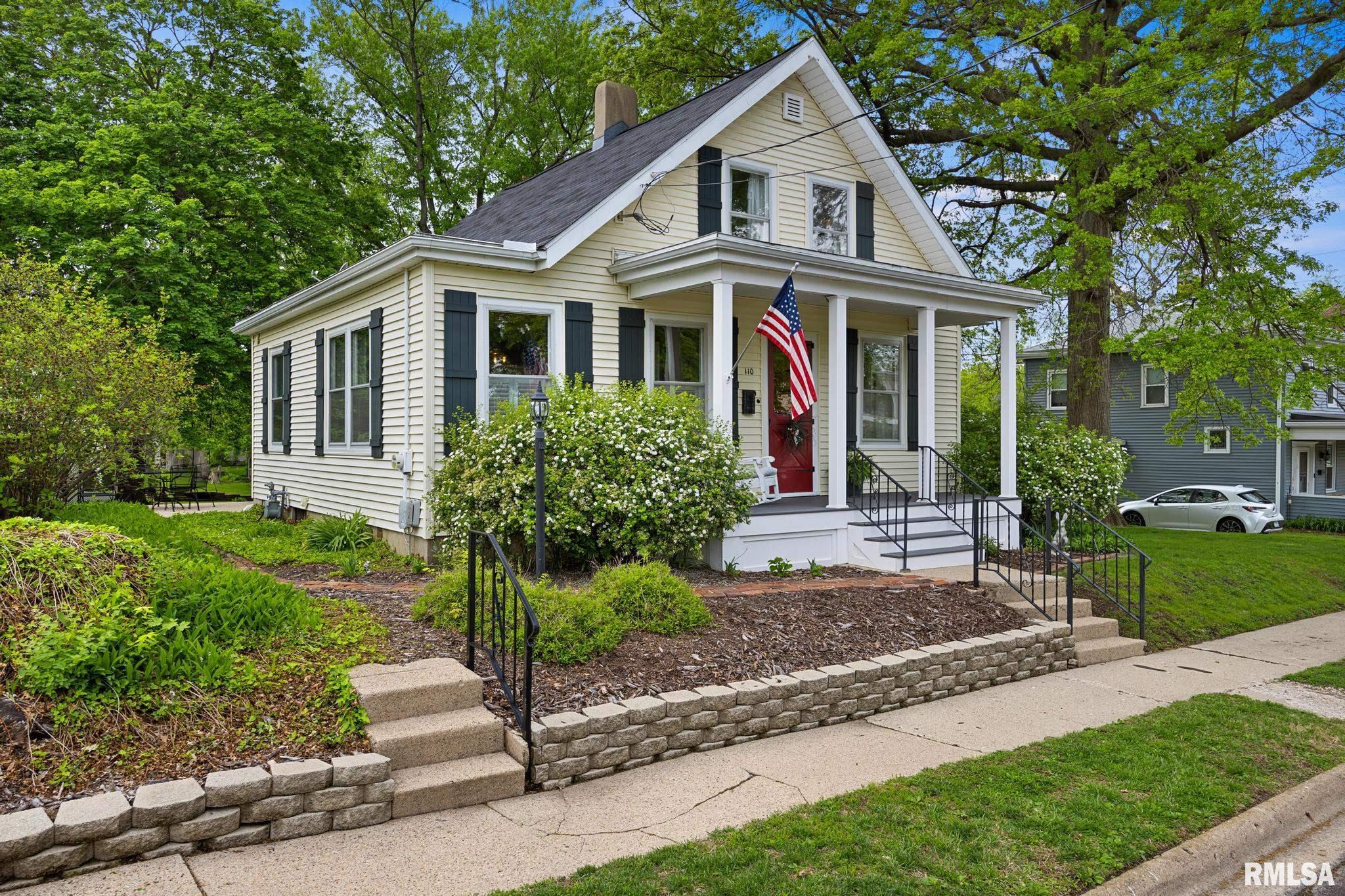 110 North Elm Street Washington, IL 61571 - Photo 3 of 43