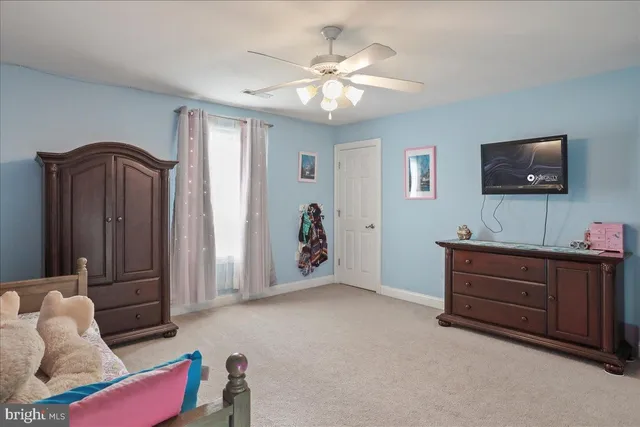 an aerial view of tennis court