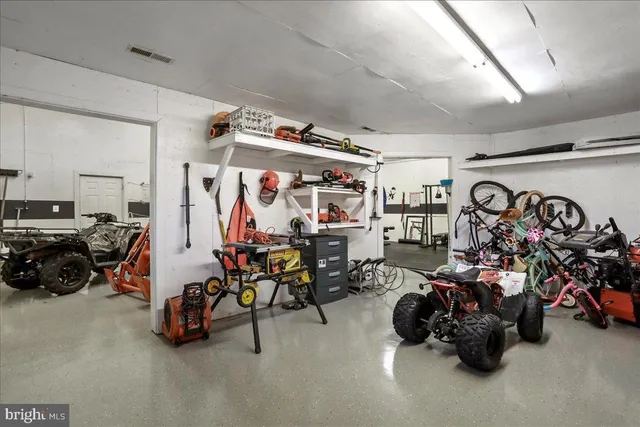 $1,599,999 | 414 Mcmurran Farm Lane, Shepherdstown, WV 25443