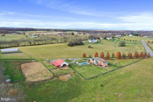 $1,599,999 | 414 Mcmurran Farm Lane, Shepherdstown, WV 25443