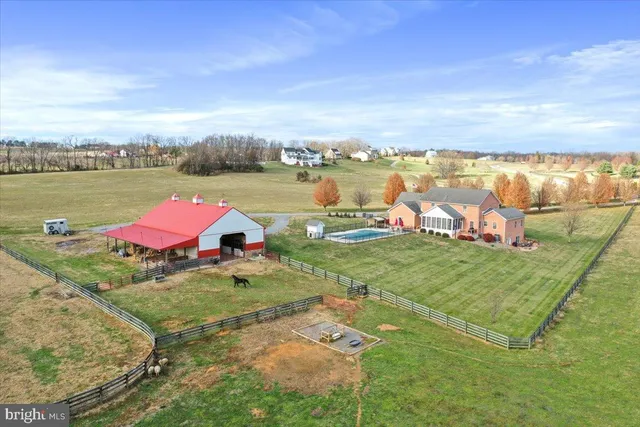 $1,599,999 | 414 Mcmurran Farm Lane, Shepherdstown, WV 25443
