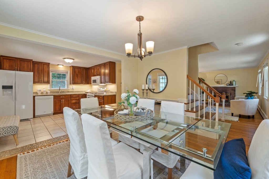 10 Eldor Drive Walpole, MA 02071 - Photo 15 of 38