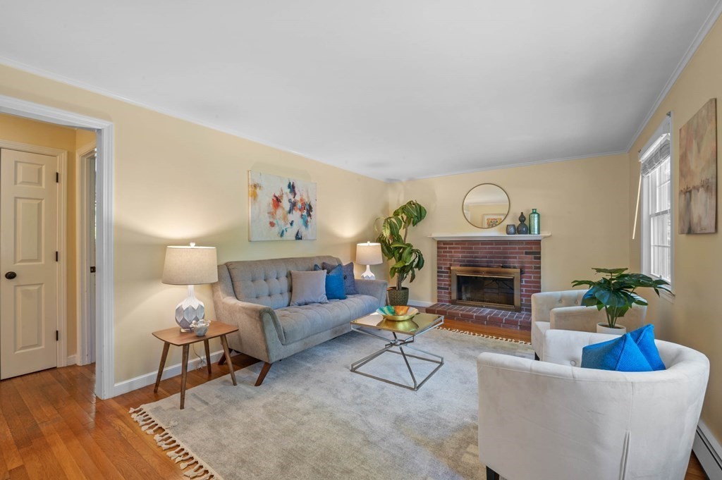10 Eldor Drive Walpole, MA 02071 - Photo 17 of 38
