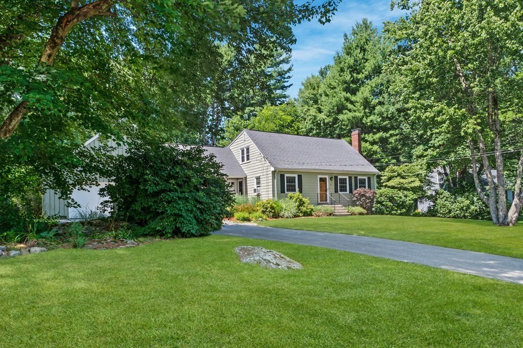 10 Eldor Drive Walpole, MA 02071 - Photo 34 of 38