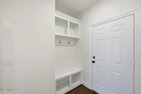 $319,999 | 451 Baleigh Way, Canton, MS 39046