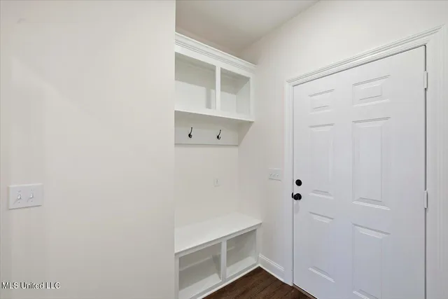 $319,999 | 451 Baleigh Way, Canton, MS 39046