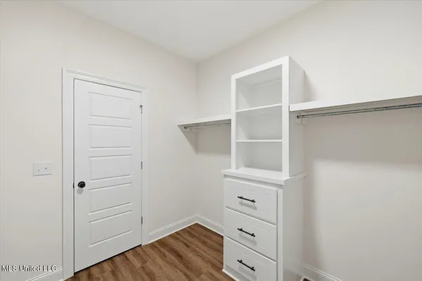 $319,999 | 451 Baleigh Way, Canton, MS 39046