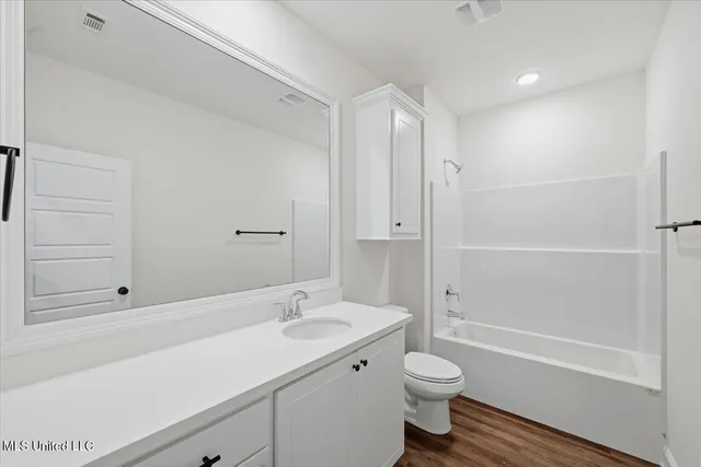 $319,999 | 451 Baleigh Way, Canton, MS 39046