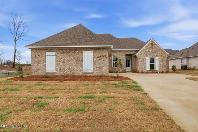 $319,999 | 451 Baleigh Way, Canton, MS 39046